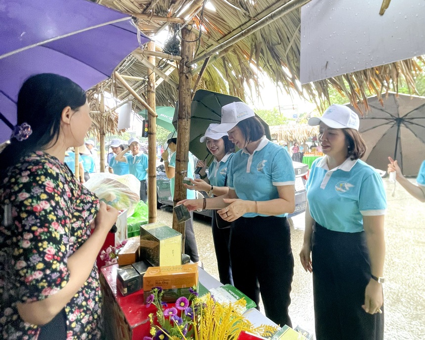 Mỗi người là một hướng dẫn viên du lịch, là tuyên truyền viên về bảo vệ môi trường - Ảnh 5.