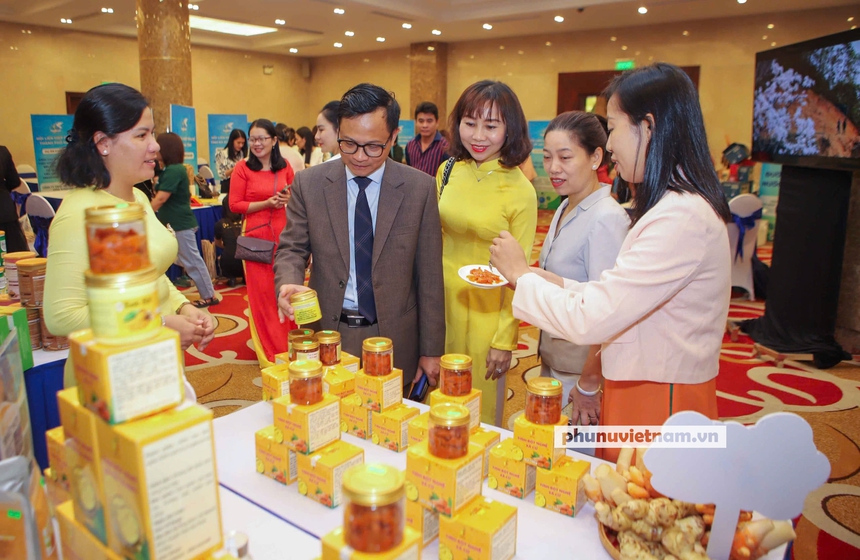 Phụ nữ khởi nghiệp giới thiệu sản phẩm sáng tạo, chất lượng cao made in Vietnam, chinh phục thị trường- Ảnh 1. Phụ nữ khởi nghiệp giới thiệu sản phẩm sáng tạo, chất lượng cao made in Vietnam, chinh phục thị trường- Ảnh 1.