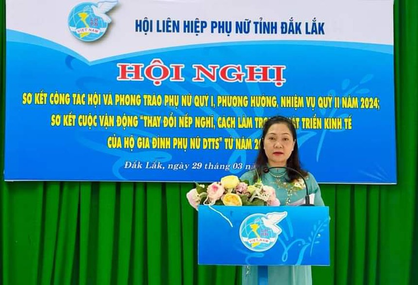 Phụ nữ Đắk Lắk thay đổi nếp nghĩ, cách làm, dần xóa bỏ tư tưởng trông chờ sự hỗ trợ của Nhà nước - Ảnh 1.