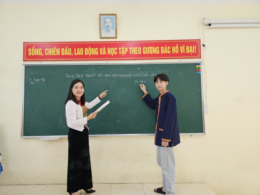 Giúp học sinh dân tộc thiểu số biến ước mơ thành hiện thực- Ảnh 1. Giúp học sinh dân tộc thiểu số biến ước mơ thành hiện thực- Ảnh 1.