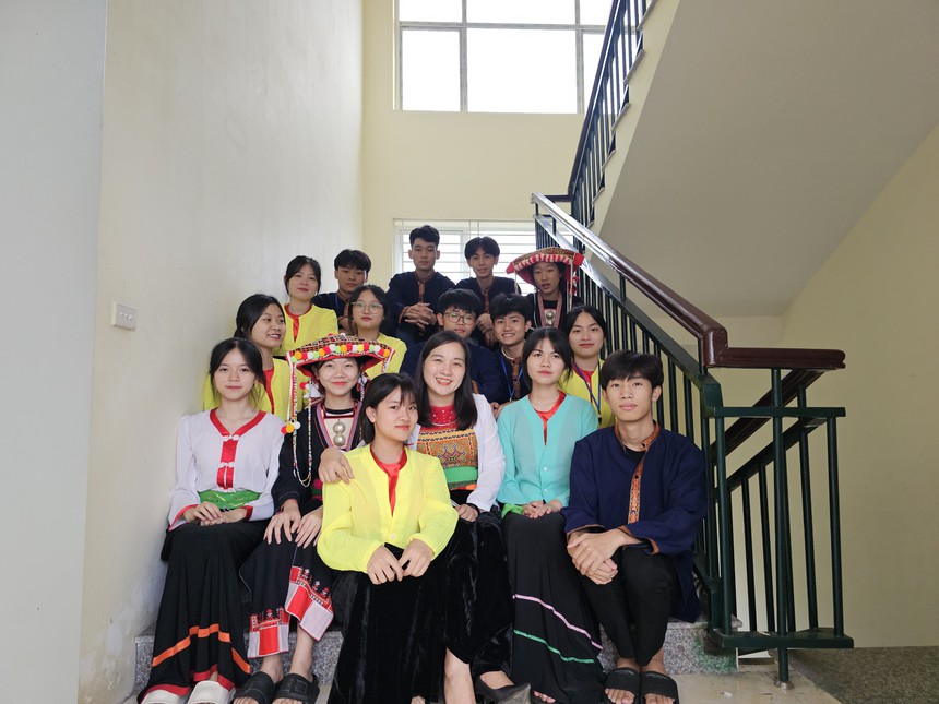 Giúp học sinh dân tộc thiểu số biến ước mơ thành hiện thực- Ảnh 3. Giúp học sinh dân tộc thiểu số biến ước mơ thành hiện thực- Ảnh 3.