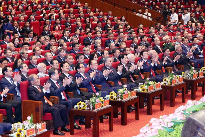 Tổng Bí thư Tô Lâm dự Đại hội đại biểu Đảng bộ Hà Nội lần thứ XVIII- Ảnh 4. Tổng Bí thư Tô Lâm dự Đại hội đại biểu Đảng bộ Hà Nội lần thứ XVIII- Ảnh 4.