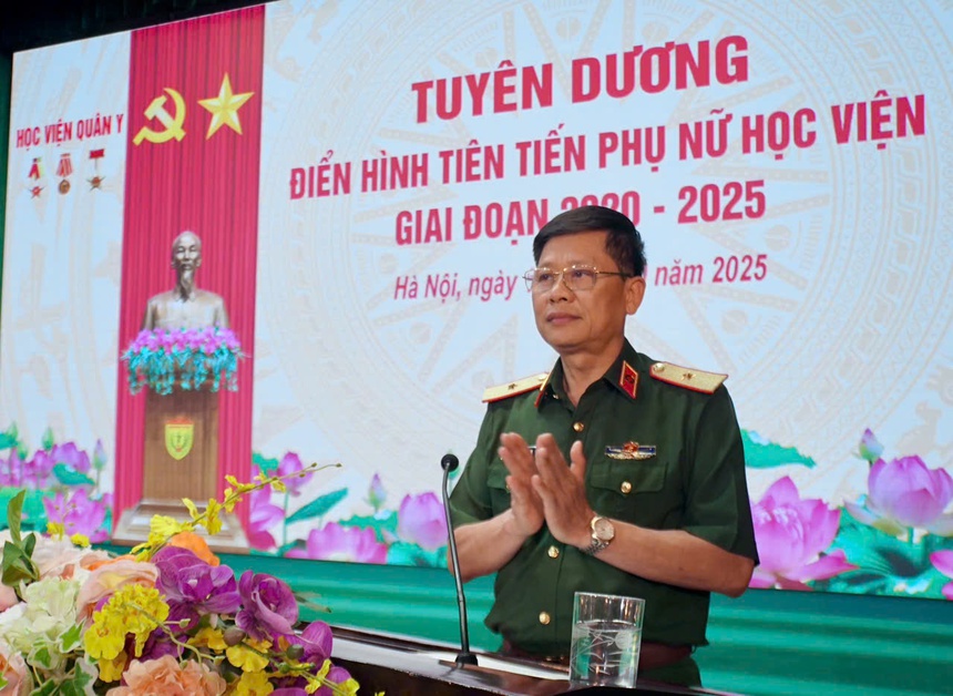 Học viện Quân y tuyên dương những 
