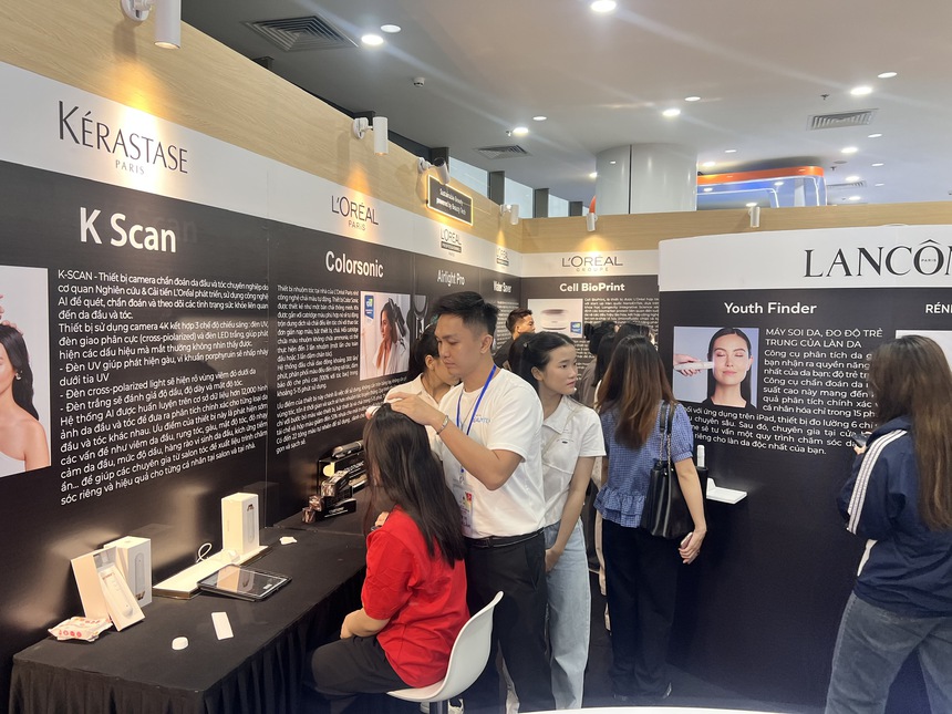 L’Oréal giới thiệu những công nghệ đột phá - Định hình  tương lai ngành làm đẹp thế giới tại Triển lãm quốc tế Đổi mới sáng tạo Việt Nam năm 2025- Ảnh 2.