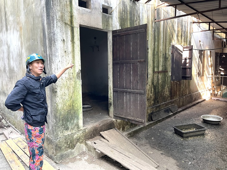 "Mắc kẹt" trong vùng đất quy hoạch, hàng trăm hộ dân sống khốn khổ bên sông Đáy- Ảnh 2. "Mắc kẹt" trong vùng đất quy hoạch, hàng trăm hộ dân sống khốn khổ bên sông Đáy- Ảnh 2.