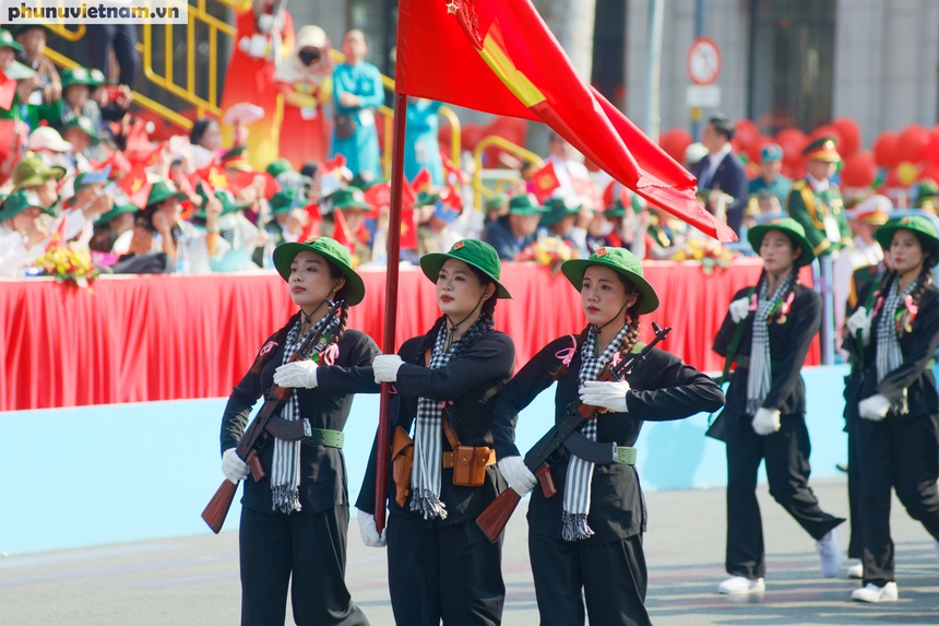 Cận cảnh phụ nữ Việt Nam đẹp mạnh mẽ và rạng ngời tại đại lễ Diễu binh – Diễu hành 30-4- Ảnh 11.