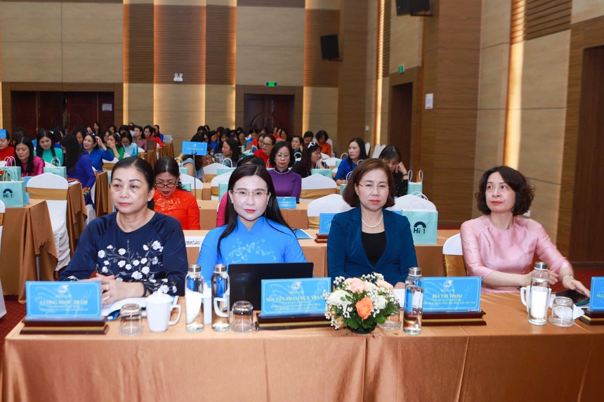 Chủ tịch Hội LHPN Việt Nam quán triệt Chỉ thị 45 và công tác chuẩn bị Đại hội Phụ nữ các cấp- Ảnh 2.