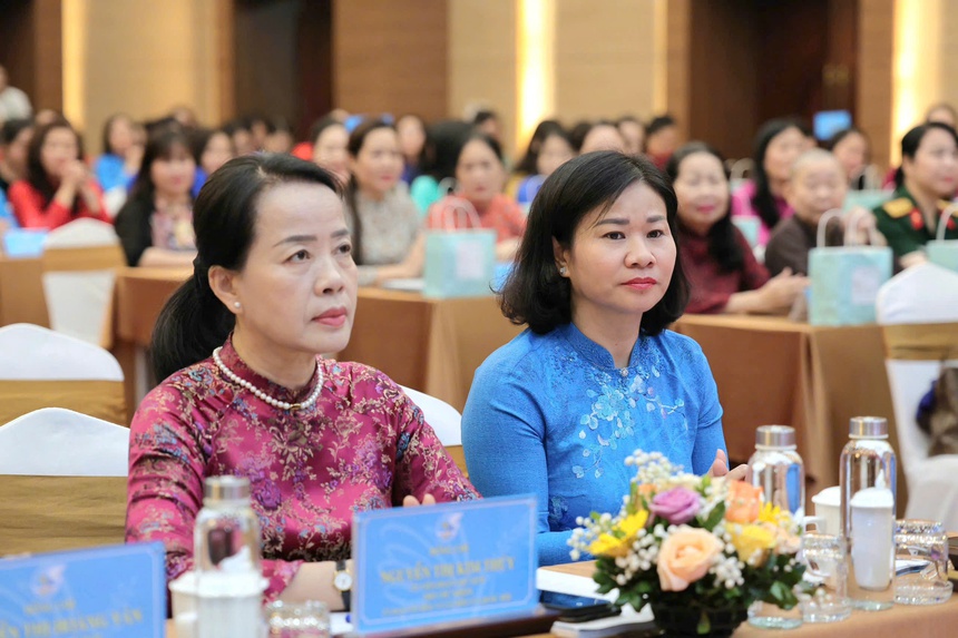 Khai mạc Hội nghị lần thứ 13 Ban Chấp hành TƯ Hội LHPN Việt Nam khóa XIII- Ảnh 3. Khai mạc Hội nghị lần thứ 13 Ban Chấp hành TƯ Hội LHPN Việt Nam khóa XIII- Ảnh 3.