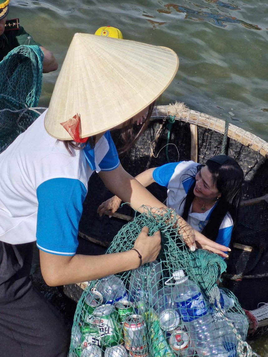 Quảng Trị: Lan tỏa mô hình “Thu gom rác thải nhựa từ biển vào bờ”- Ảnh 2.