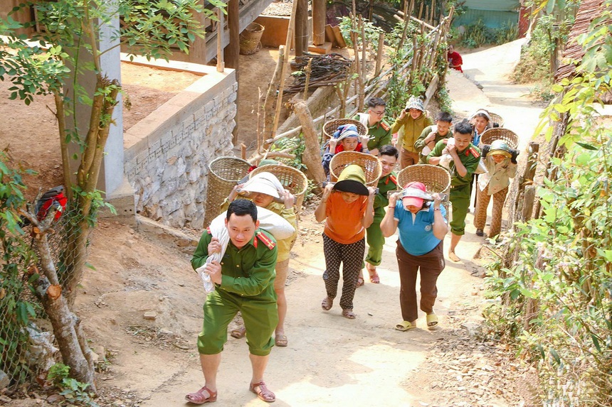 Nghệ An bàn giao 20.687 nhà ở kiên cố cho người nghèo- Ảnh 2.