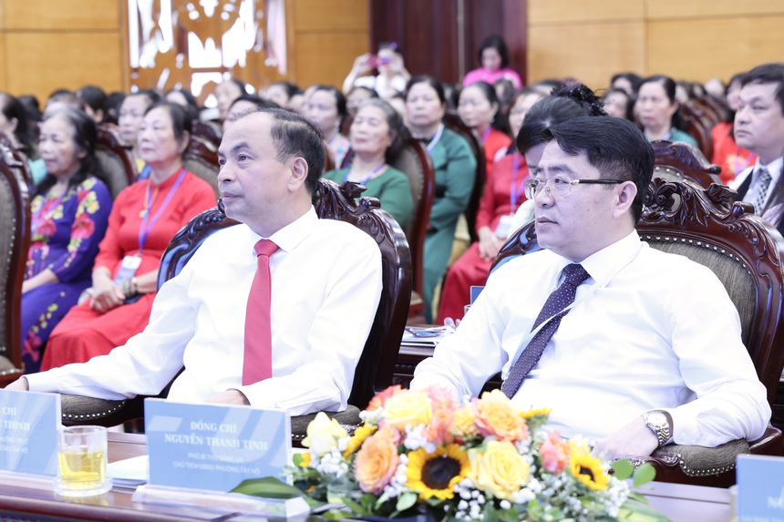 Chủ tịch Hội LHPN Việt Nam Nguyễn Thị Tuyến dự Đại hội phụ nữ điểm của Hà Nội- Ảnh 5.