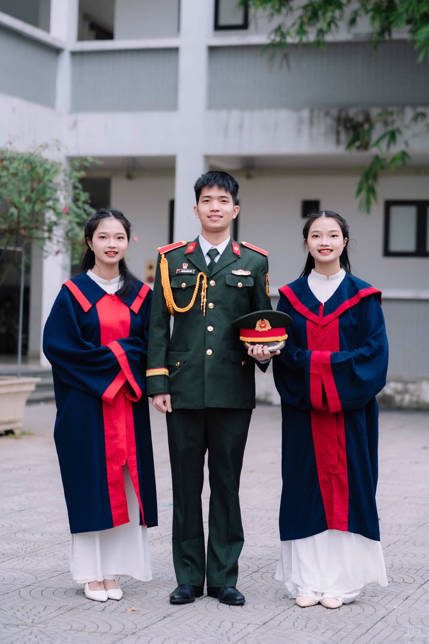 Chị em song sinh trúng tuyển vào Học viện Quân y với điểm tuyệt đối 30/30- Ảnh 3.