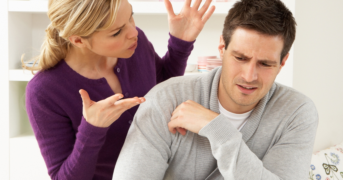 Vợ chồng "chiến tranh lạnh&rdquo; bởi... thần tượng