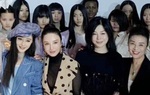 Tạo dấu ấn, Phạm Băng Băng diện nguyên "cây xanh" nhưng mẹ ruột U70 vẫn "ăn đứt" con gái