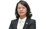 "Nữ tướng" Agribank trải lòng chuyện "đằng sau người phụ nữ làm lãnh đạo là... gì?"