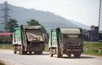 Bãi rác Nam Sơn lại bị chặn, rác bắt đầu ùn ứ ở nội thành Hà Nội