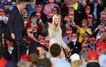 Ivanka Trump - ‘Át chủ bài’ trong cuộc đua vào Nhà Trắng của ông Donald Trump