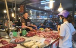 Giá thịt lợn hơi đồng loạt tăng mạnh trở lại 
