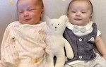Quý tử nhà cầu thủ Duy Mạnh còn nằm nôi đã ăn mặc siêu ngầu