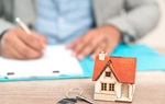 Mua cổ phiếu bất động sản thời Covid-19 cần lưu ý gì?