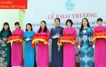 Khai trương điểm hỗ trợ và giới thiệu sản phẩm do phụ nữ Việt sản xuất