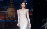 Á hậu Huyền My hóa công chúa trong show thời trang ủng hộ miền Trung