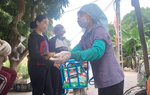 Hà Nội: Chồng sát hại vợ rồi uống thuốc diệt cỏ tự tử