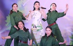 Sao Mai Thu Hằng “trẻ hóa” ca khúc nhạc đỏ