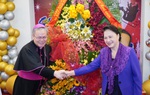 Chủ tịch Quốc hội Nguyễn Thị Kim Ngân thăm Tòa Tổng Giám mục Huế