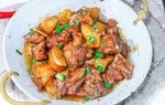 Không nấu canh nữa, đem sườn kho với khoai tây, cả nhà bất ngờ ăn không kịp thở