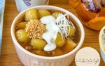 Học mẹ đảm nấu chè sắn dẻo ngọt thơm, nóng hổi vừa thổi vừa ăn cho ngày lạnh