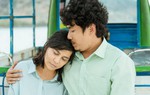 ''Hạnh phúc của mẹ'': Phim của vợ chồng Cát Phượng dính lùm xùm "mua giải" chất lượng ra sao?