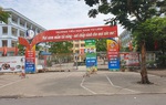 Hà Nội: Một học sinh lớp 4 bị bỏ quên trên xe ô tô đưa đón