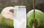 Nắng nóng uống nước dừa cực mát, nhưng không tránh những điều này thì dễ "rước họa"