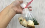 Thường ăn đồ nóng trong túi nilon, bé gái dậy thì sớm, bé trai có bộ phận sinh dục ngắn