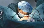 Bác sĩ nam đỡ đẻ khiến chị em ngượng đỏ mặt nhưng hãy nghĩ đến 3 lợi thế này!