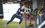 Luyện tập thể thao mùa hè trong phòng tập khép kín cần lưu ý gì?