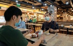 Singapore đẩy mạnh biện pháp an toàn cho thực khách trong mùa Covid-19