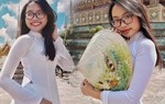 Phương Mỹ Chi diện áo dài trắng đẹp tinh khôi