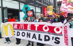 Nhân viên nữ của McDonald's bị quấy rối ngày càng đông, ở nhiều nước