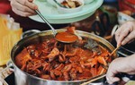 4 món ăn vặt nức tiếng Sài Gòn mà du khách không thể bỏ lỡ