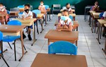 Hàng triệu trẻ em có nguy cơ phải bỏ học hoàn toàn do dịch bệnh