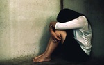 Mẹ đơn thân ở Hà Nội bị 2 anh em họ thay nhau hiếp dâm bất ngờ rút đơn trình báo