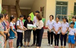 Vinamilk đồng hành cùng "Cặp lá yêu thương" đến với những hoàn cảnh khó khăn