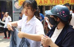 Thi vào 10 Hà Nội: Mẹ lặng người khi con thiếu 0,75 điểm để đỗ nguyện vọng 1