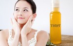 Phương pháp làm đẹp không thể tin nổi: Dưỡng da từ nước tiểu