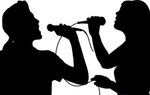 Thầy giáo rủ nữ sinh tuổi teen đi ăn tối, hát karaoke 