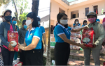 Quảng Ngãi: Trao 260 suất quà cho hội viên, phụ nữ gặp khó khăn do Covid-19
