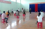 Bị phạt 10,5 triệu đồng vì đi ăn cưới khi đang phải cách ly tại nhà