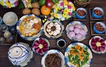 Mạng xã hội ngập tràn mâm cỗ cúng Rằm tháng 7 đủ màu sắc rực rỡ của chị em